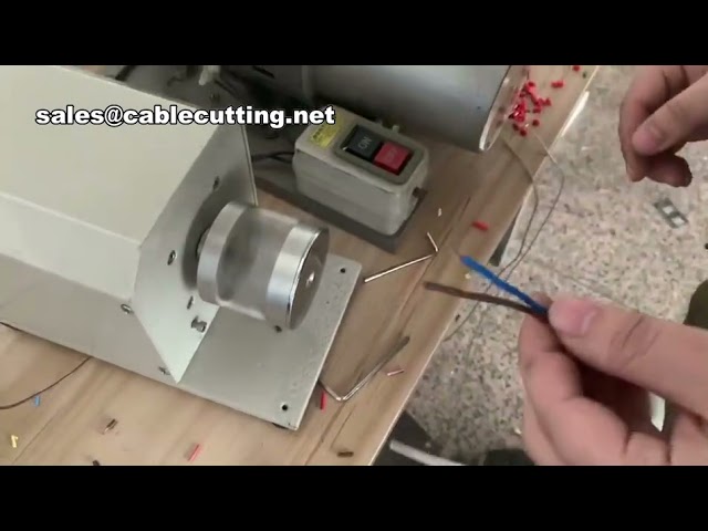 Multi-Core Coaxial Cable Rotary Blade Stripping and Twirling Machine