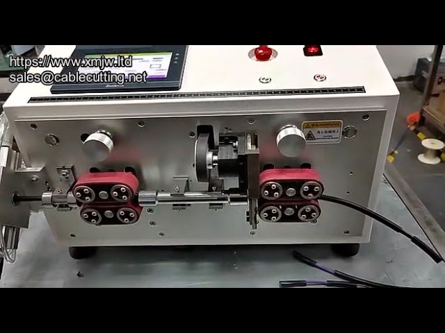 Automatický stroj na odizolování měděných drátů | Efektivní výroba