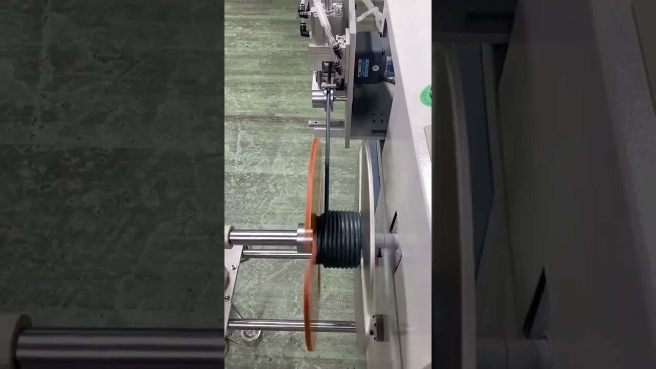 112 Nastavitelný navíječ drátu a trubek – přesné dávkování, nastavitelná rychlost a automatické řezání 1–12 mm