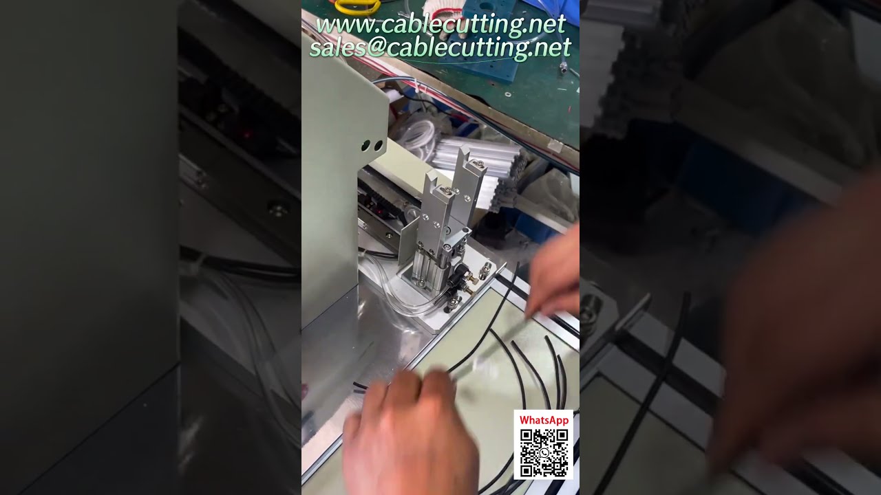 Automatický stroj na zpracování drátů – řezání, odizolování, navíjení a balení