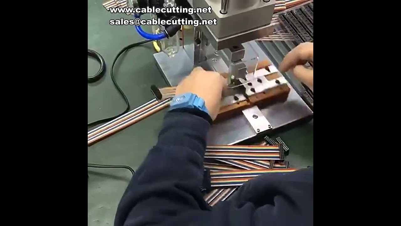 IDC Wire Crimping Machine | Small Pneumatic Multi-Parallel Terminal Crimper