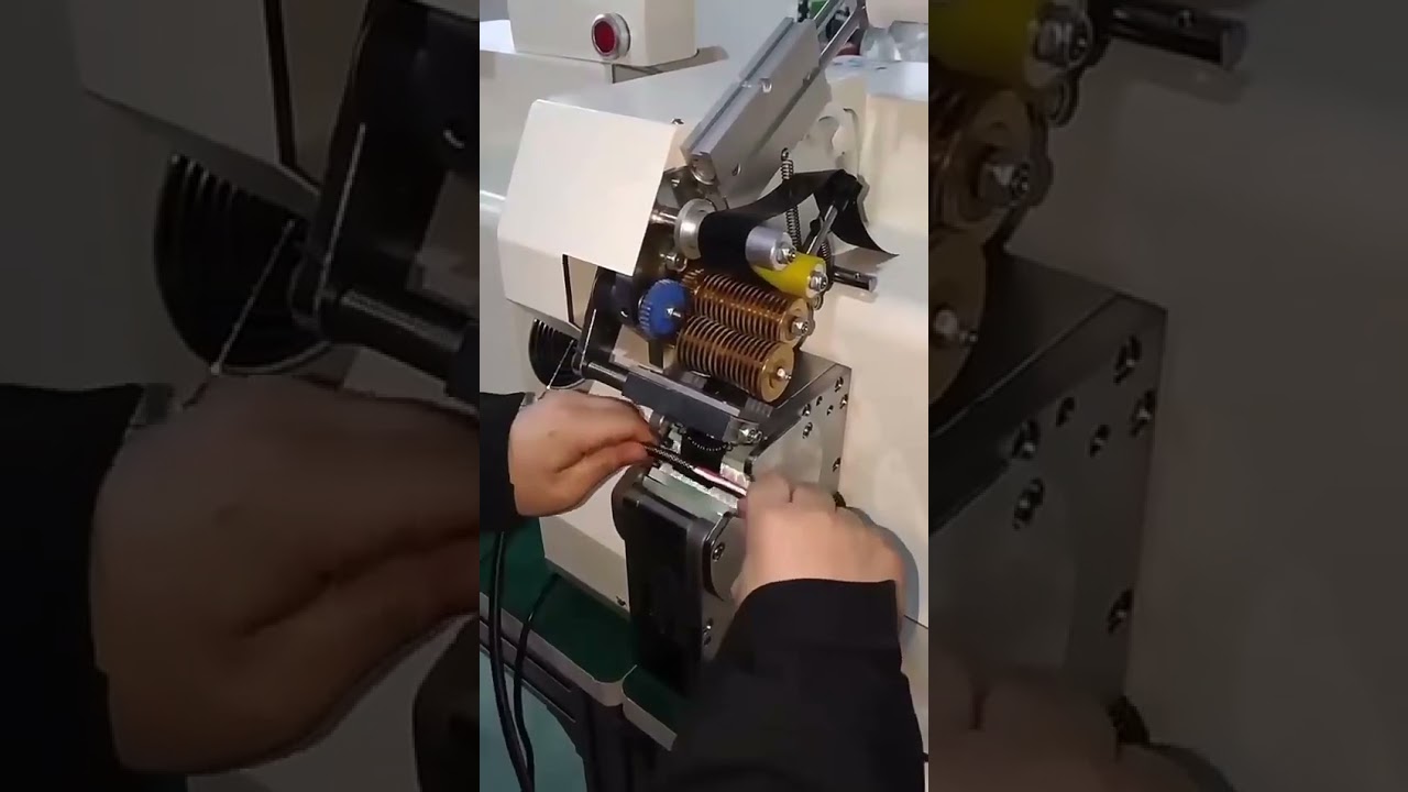 Automatický stroj na ovíjení kabelových svazků izolační páskou a bodové vinutí #machine #automobile