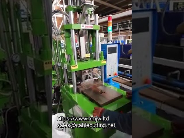 High-Efficiency PVC Automatic Injection Molding Machine