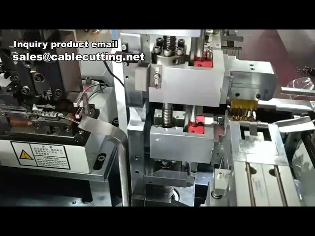 Automatický krimpovací stroj na terminály – spolehlivá výroba v našem závodě