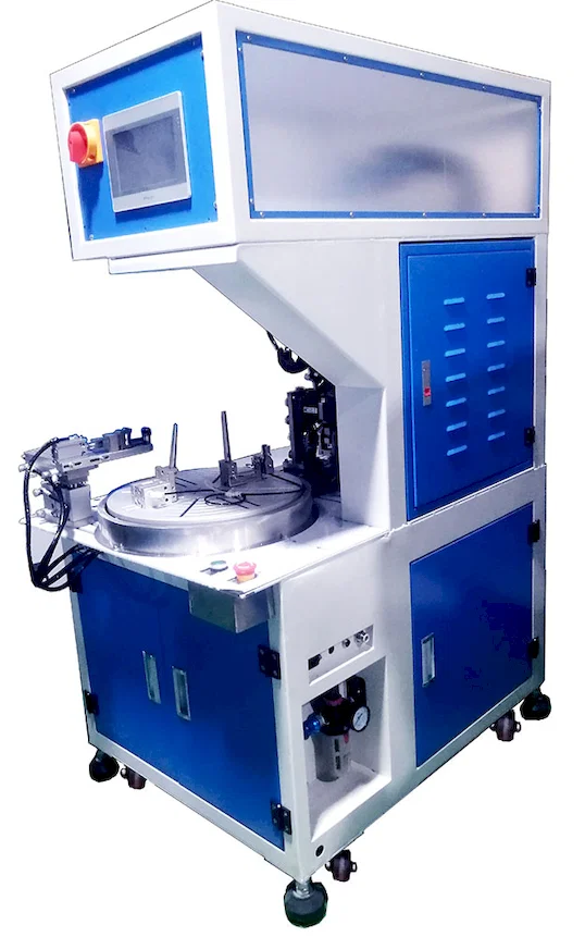 Automatický systém navíjení a vázání WPM-RT-81T